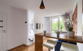 Central Station Apartment - Wilcza